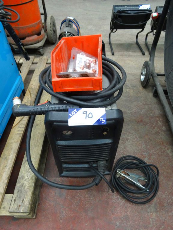 Hypertherm Powermax 600 plasma cutter, 6.7kva, 120...