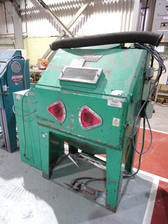 Guyson Super 6 bead blast cabinet with extraction...