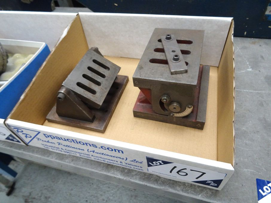 2x CI adjustable angle plates to 6x4x4" - Lot loc...