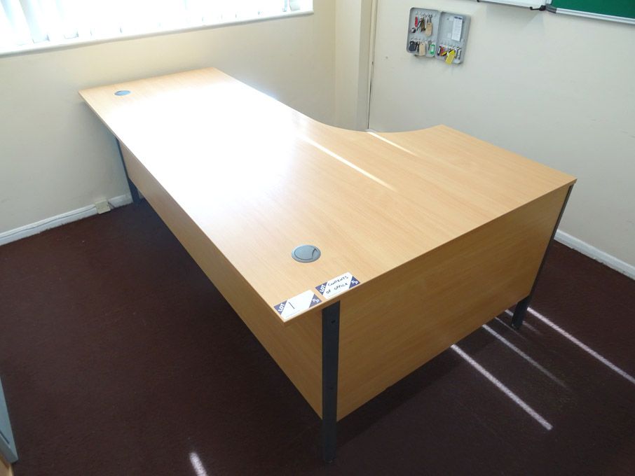 2000x1150mm 'L' shaped beech desk, 3 drawer pedest...