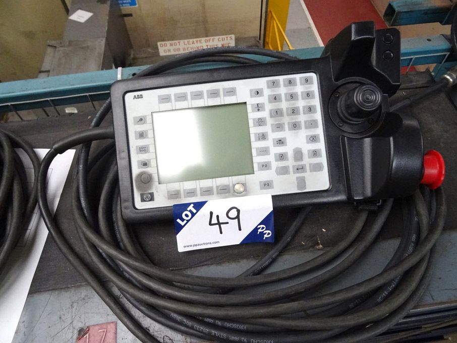 ABB 3HNE 00311-1 robot teach pendant - Lot locate...