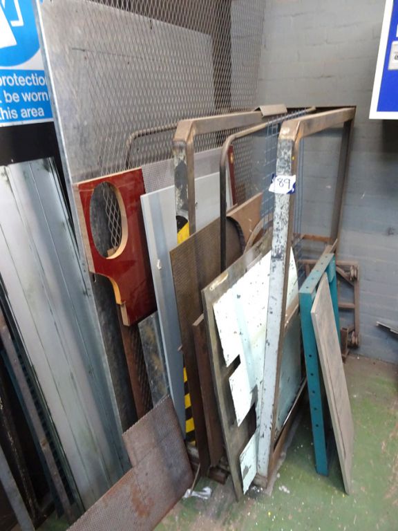 Floor mounted bar rack with contents inc: steel /...