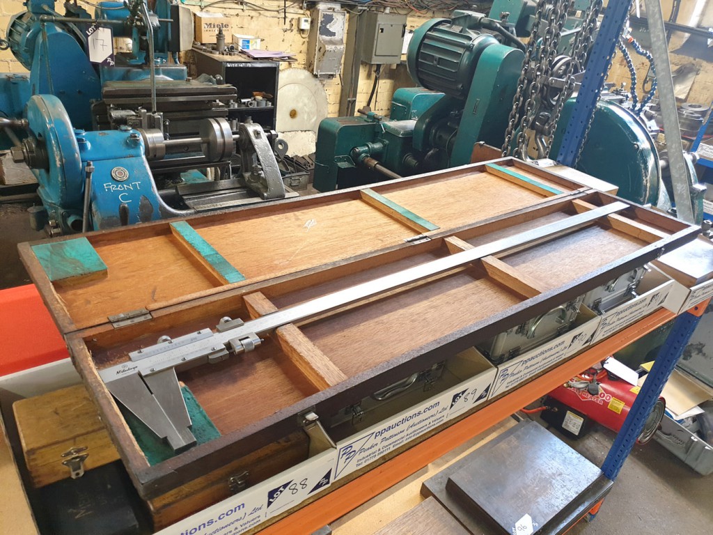 Mitutoyo 40" vernier caliper in wooden case