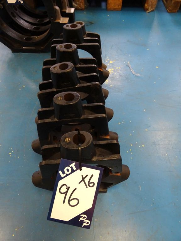 6x small Colchester lathe steadies (part unfinishe...