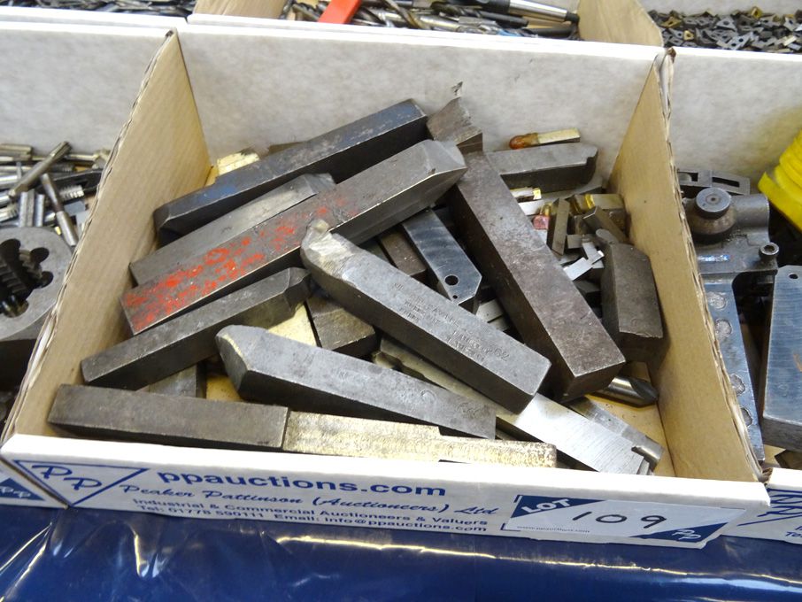 Qty various turning tools etc - lot located at: Ha...