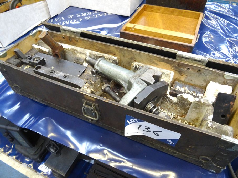 Vardex Snap Tap lathe tool in box - lot located at...