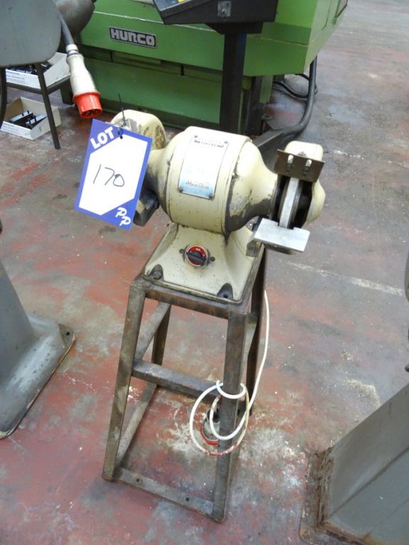 Elliott Selecta BEC / 7853 6" double ended grinder...