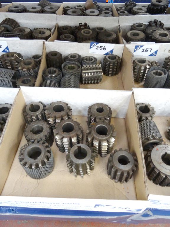 Qty various circular pitch gear hobs in 2 boxes -...