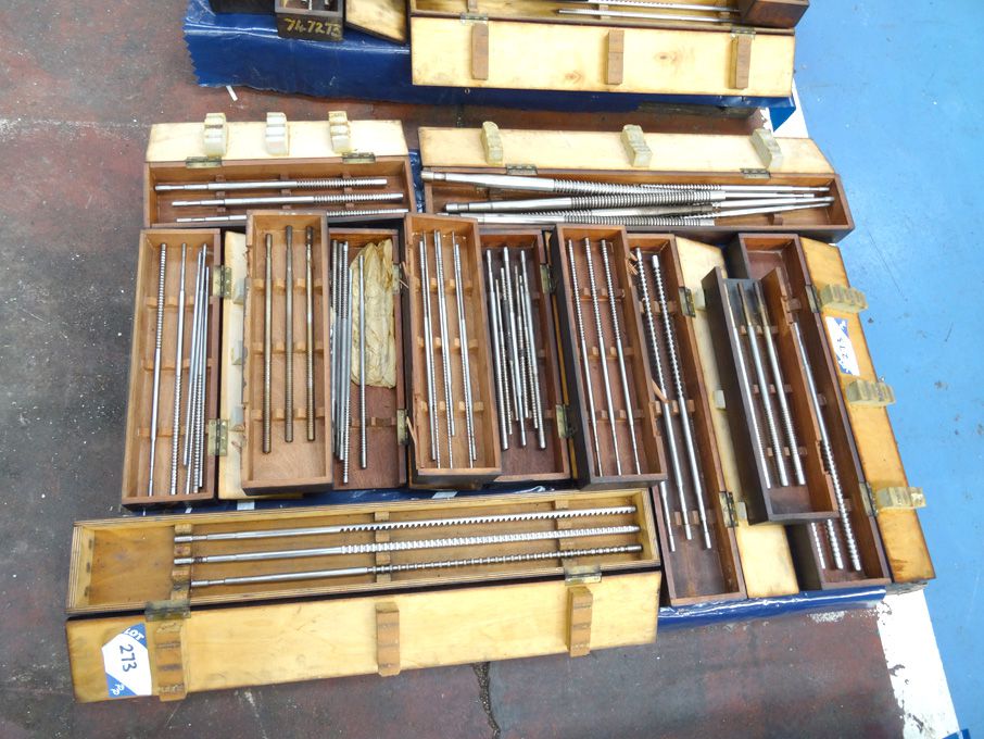Qty various pull type key way & sizing broaches on...