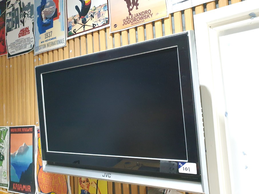 JVC 26" LCD TV with remote