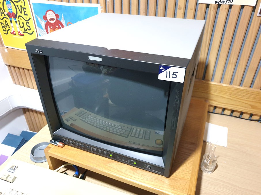 JVC TM-H150CG CRT studio monitor