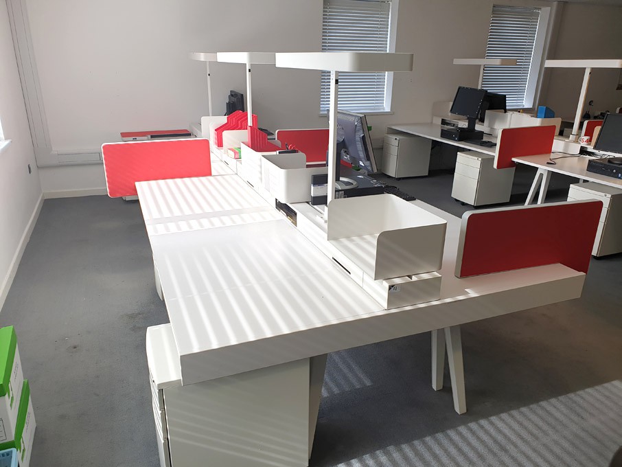 Vitra modular white 6 station open plan office des...