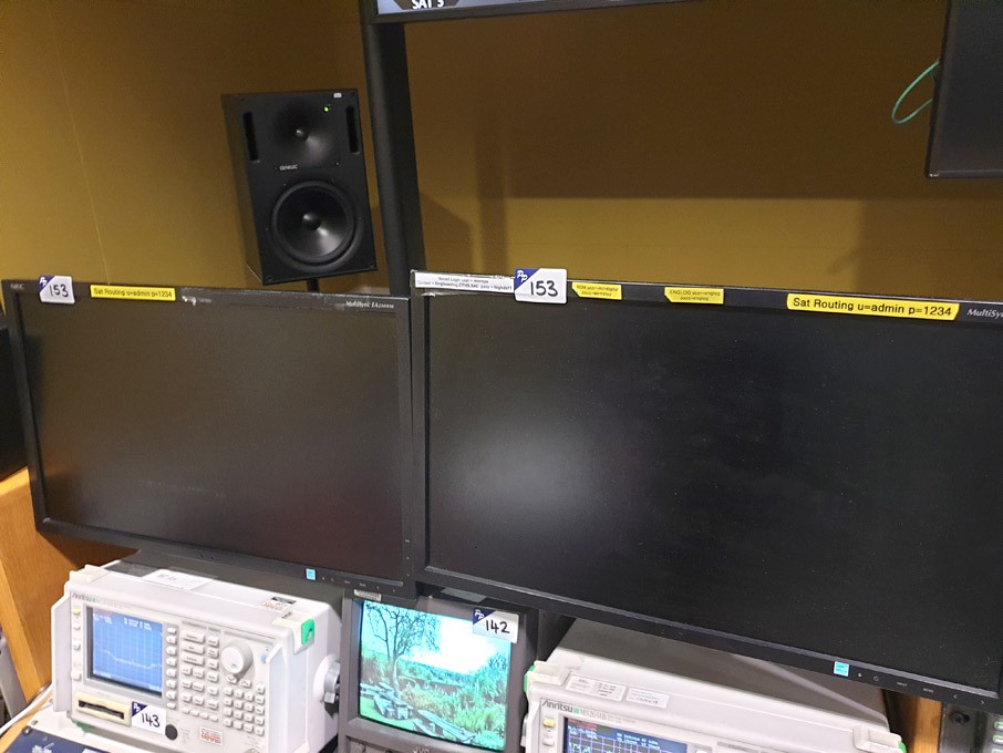2x NEC EA234WMi, NEC EA232WMi & BenQ G2420HD LCD m...