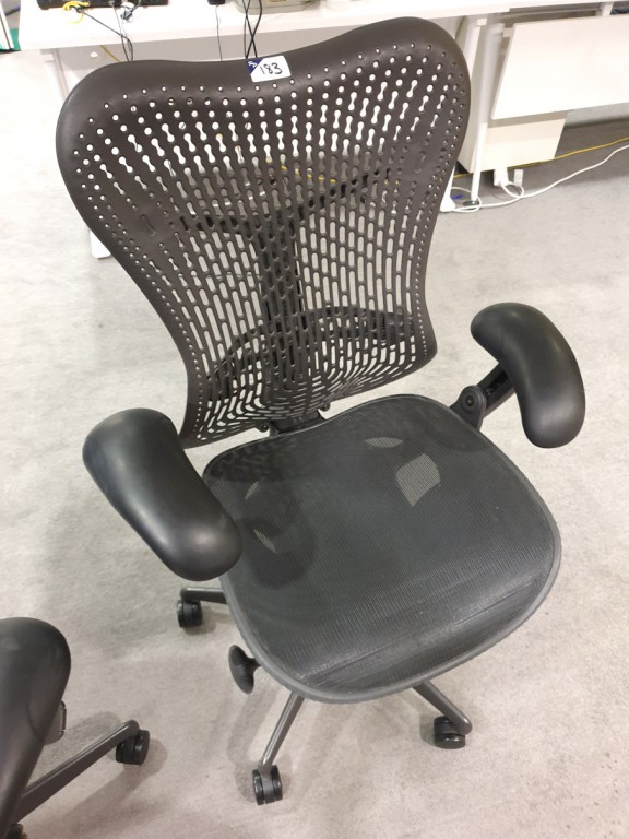 Herman Miller Mirra 1 graphite triflex swivel...