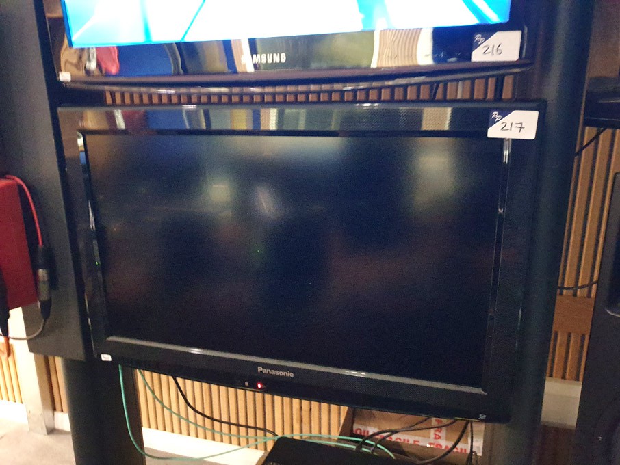 Panasonic TX-L26X20B LCD TV