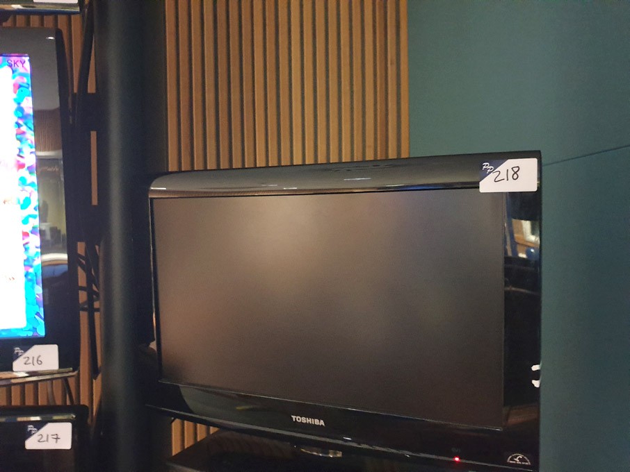 Toshiba 19" LCD TV