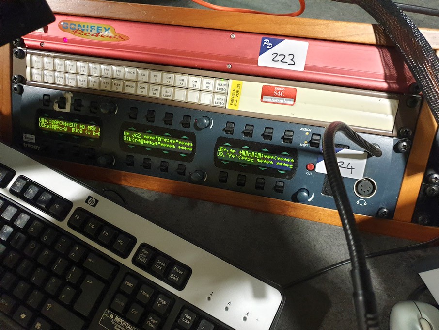 Trilogy talkback command unit