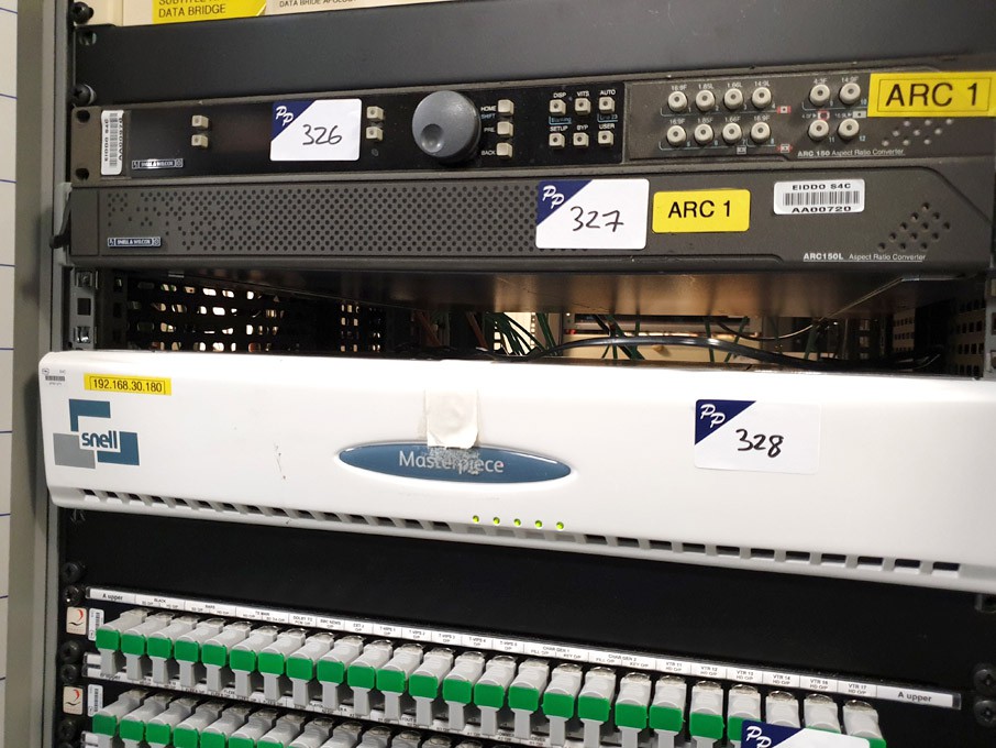 Snell Masterpiece chassis with plug in cards inc:...