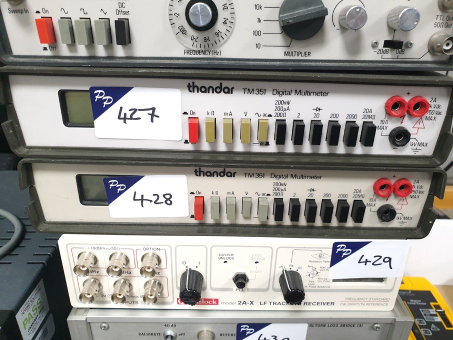 Quartzlock 2A-X LF tracking receiver