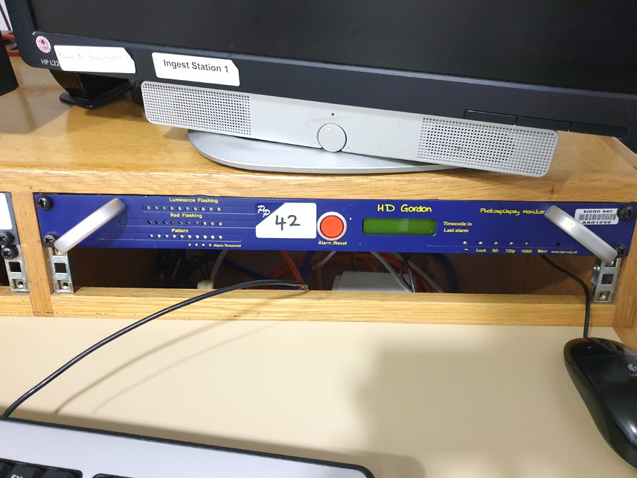 HD Gordon photoepilepsy monitor