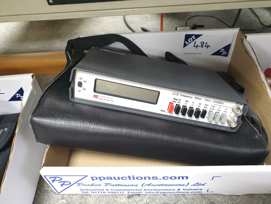 Thandar LCD frequency meter