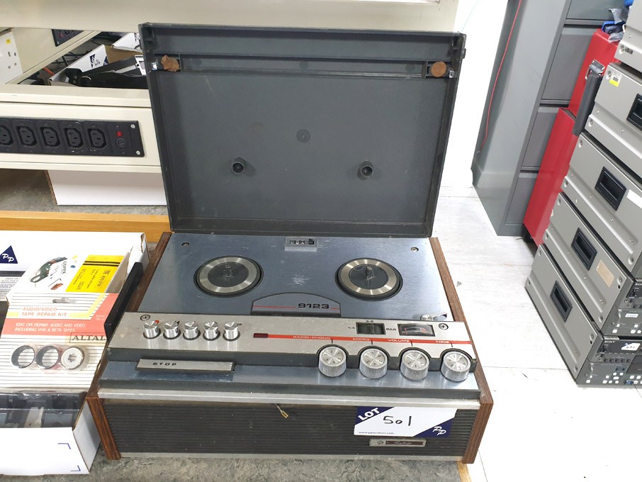 Pye 9123 reel to reel tape recorder