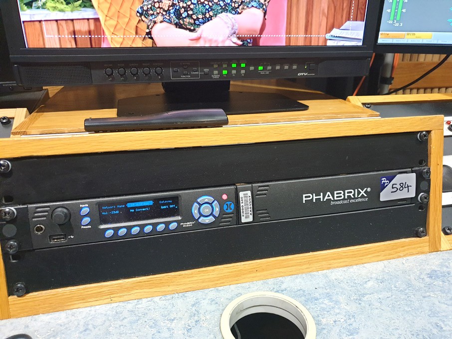 Phabrix RX500 Broadcast Excellence 2 channel wavef...