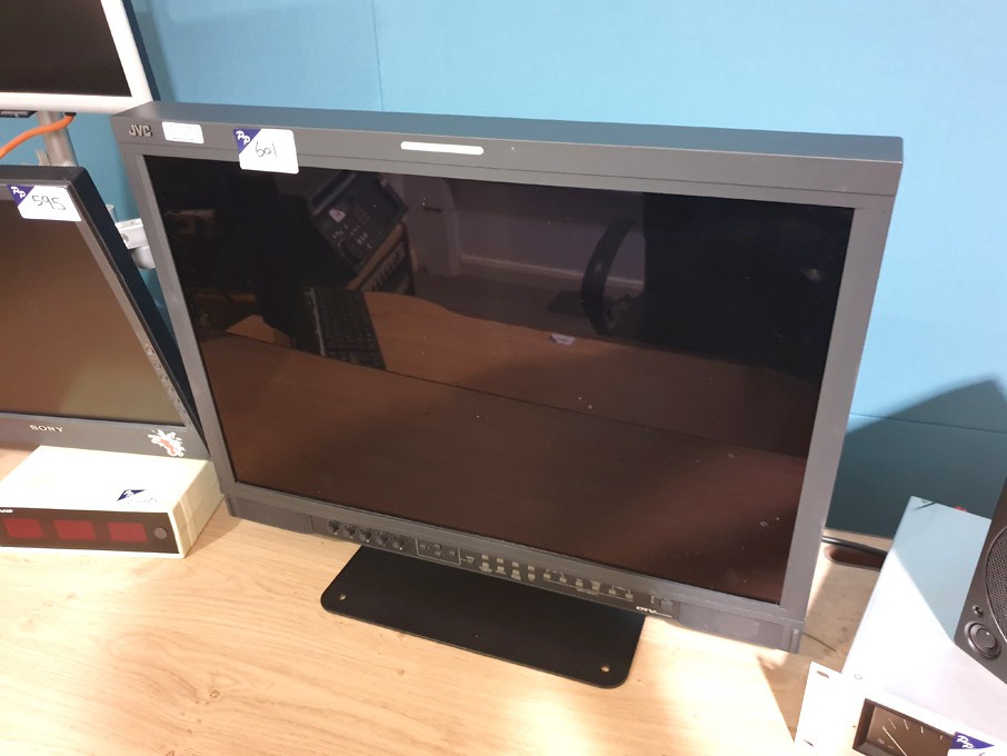 JVC DT-V24L3D LCD Multi-format monitor