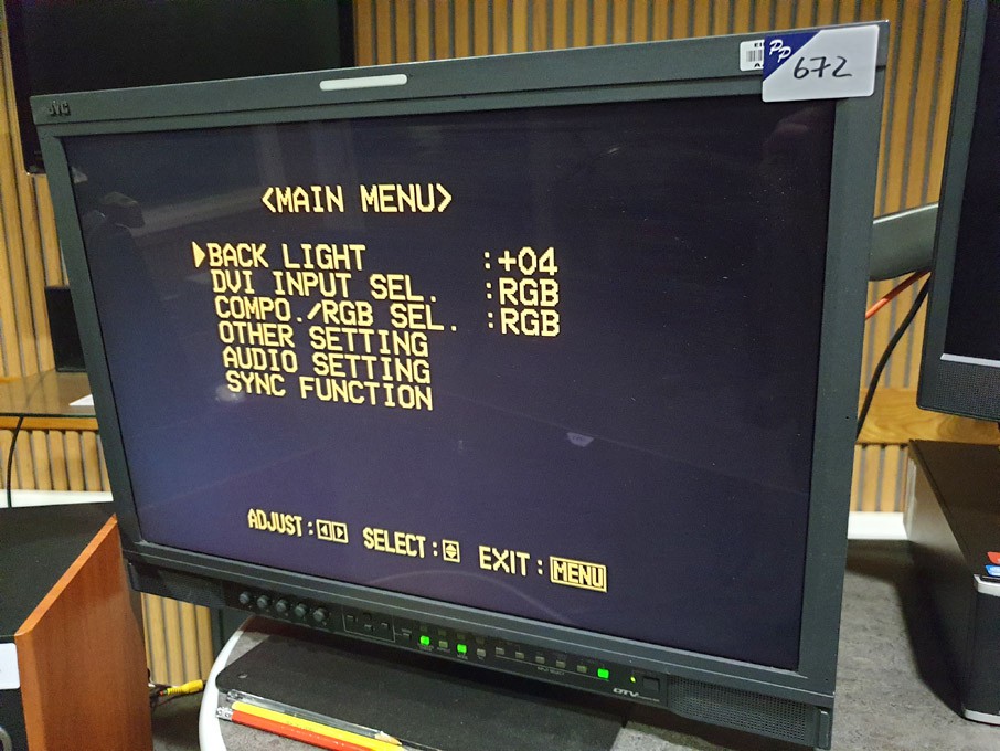 JVC DT-V24L1D LCD multi format monitor