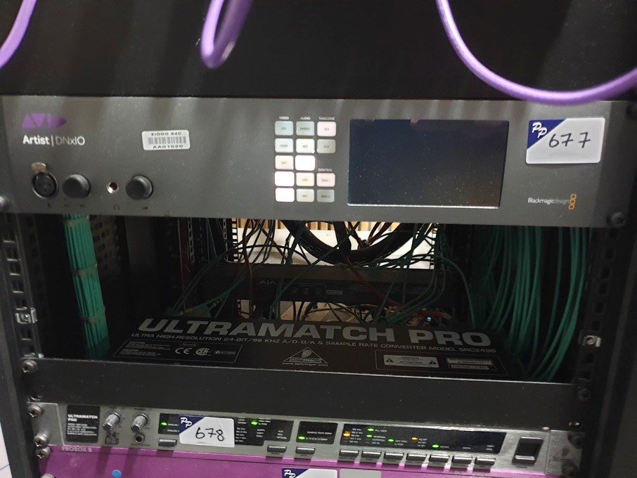 Black Magic Avid Artist DNX10 professional video I...