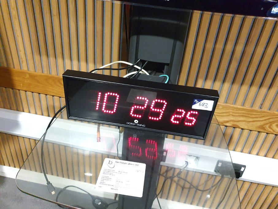 Gorgy Timing digital studio clock
