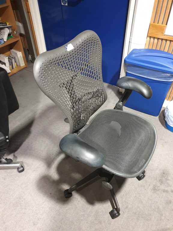 Herman Miller Mirra 1 graphite triflex swivel...