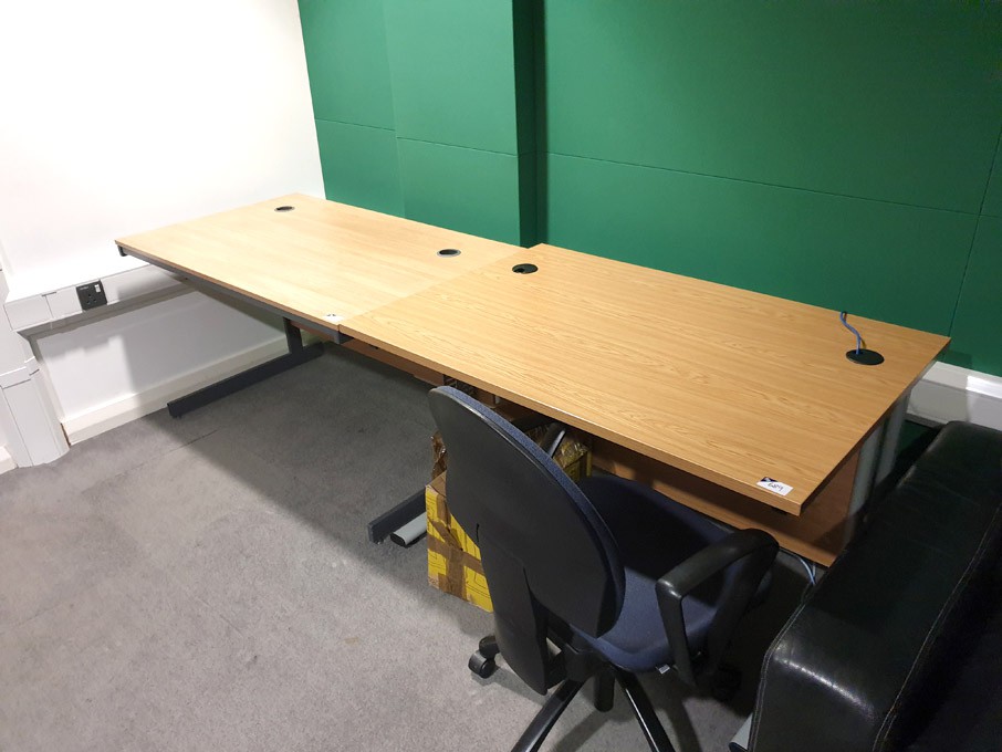 2x light oak office tables, 1200x800mm