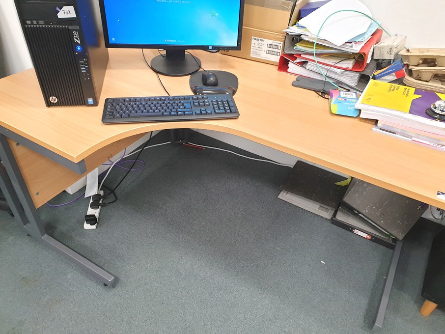 3x beech effect 'L' shape 1600x1200mm office desks