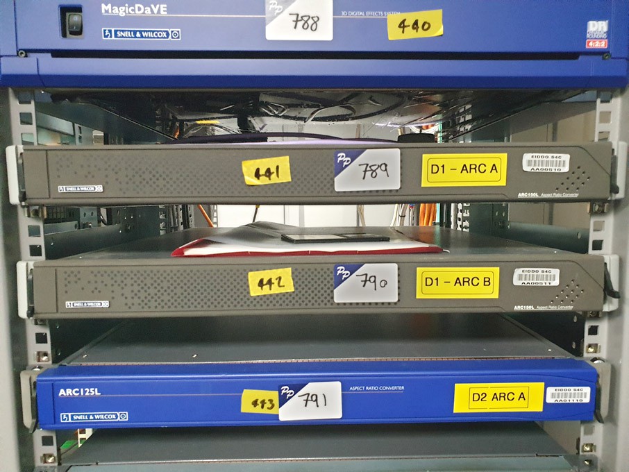 Snell & Wilcox Arc150L aspect ratio convertor