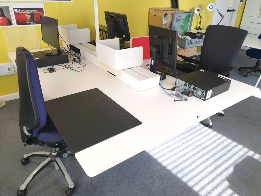 Vitra modular white 4 station open plan office des...