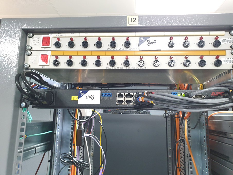 APC Netbotz Rack Monitor 200 (delayed collect...