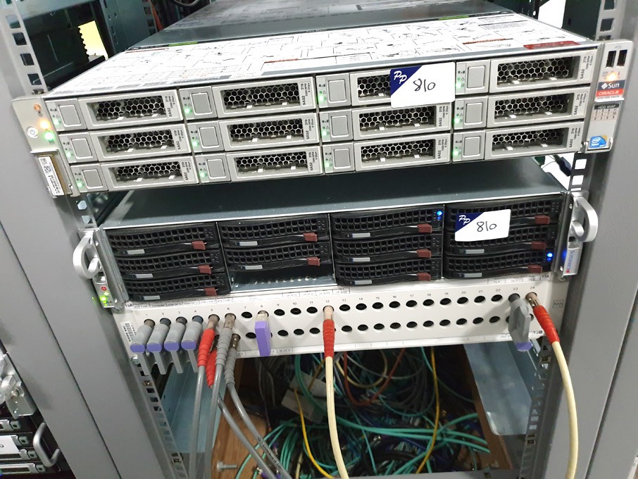 Sun Oracle Sun Fire X4270 rack type server, 12x 3T...