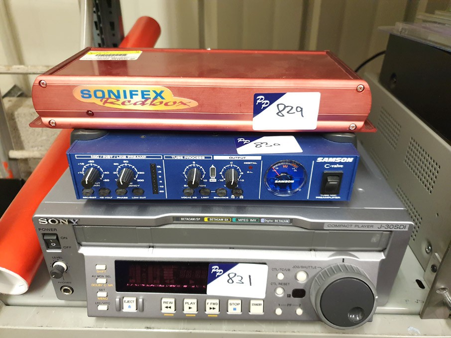 Soniflex Redbox RB-MA2 microphone amplifier