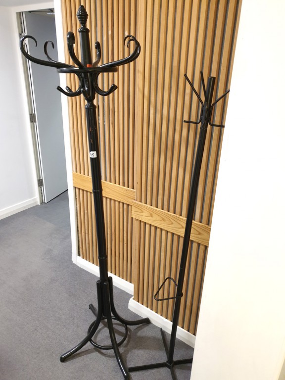2x black free standing coat hangers