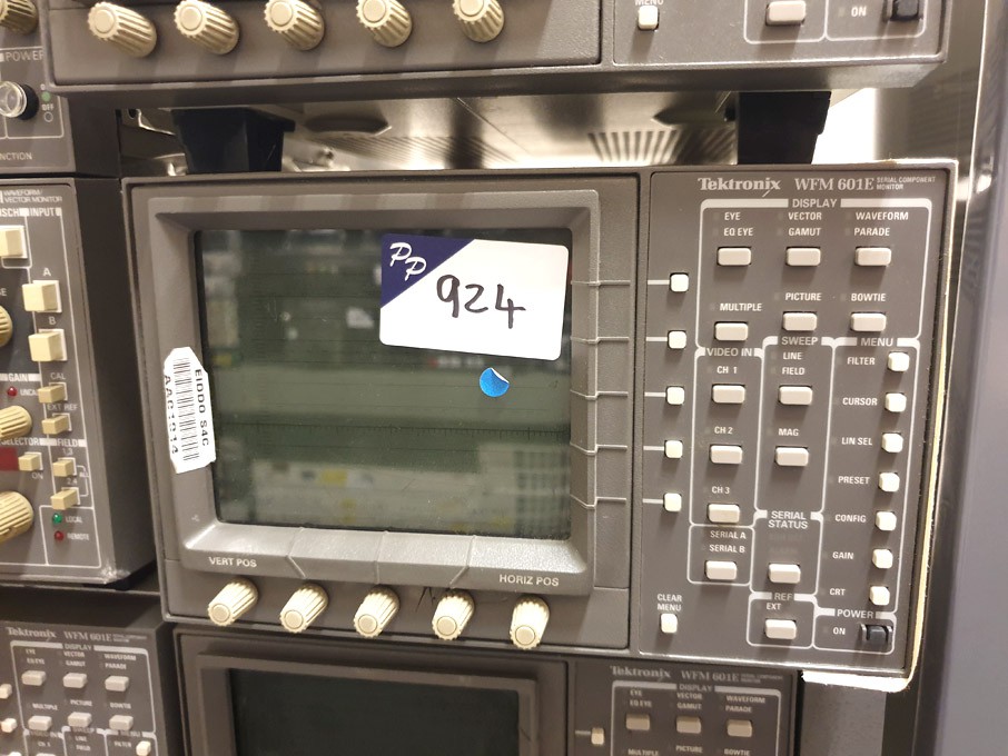 Tektronix WFM601E serial component monitor