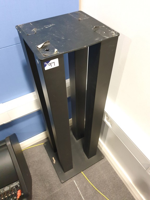 2x Target Audio black metal speaker stands, 1120mm...