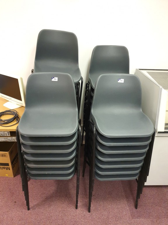 33x grey plastic stackable chairs