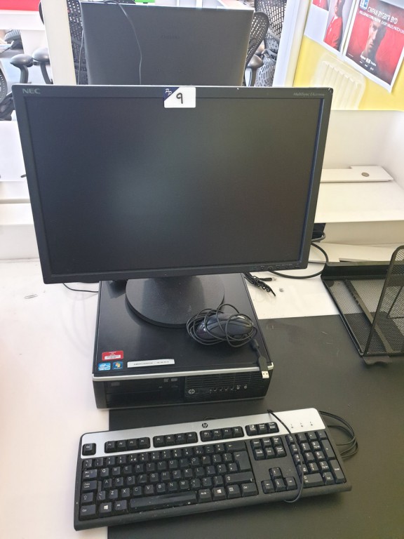 HP Compaq Elite 8300 Intel i5 desktop PC with moni...