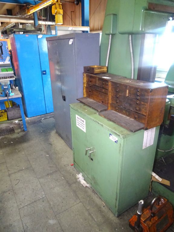 2x 2 door metal storage cupboards, 900x450x930mm,...