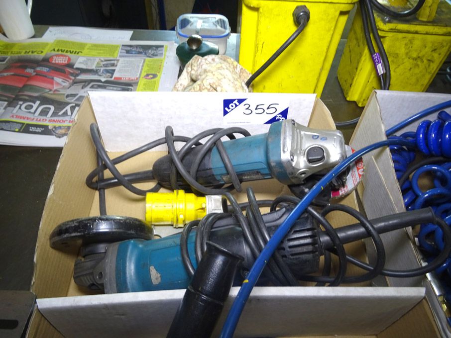 2x Makita 6" angle grinders, 110v