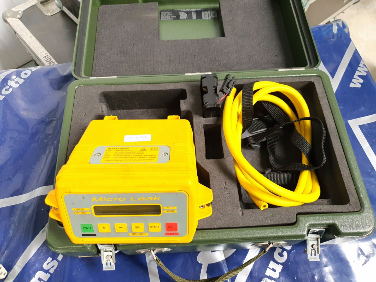Penny & Giles micro leak pitot static leak tester...