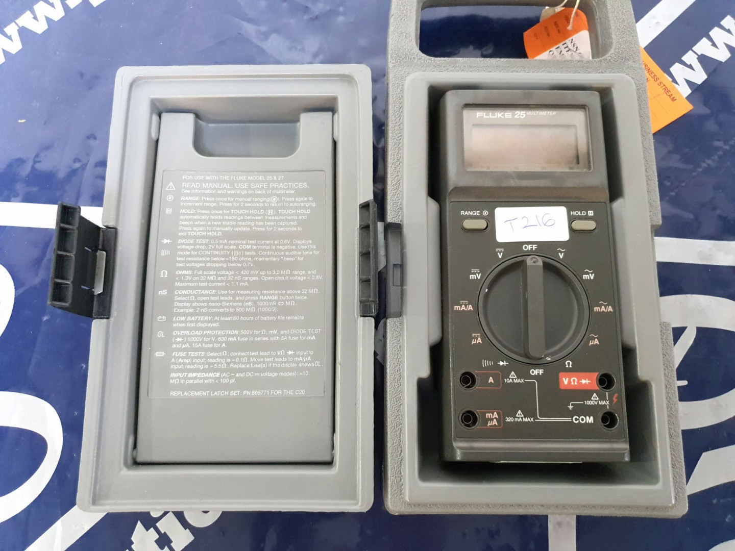 Fluke 25 multimeter dmm with leads in lid (T216) -...