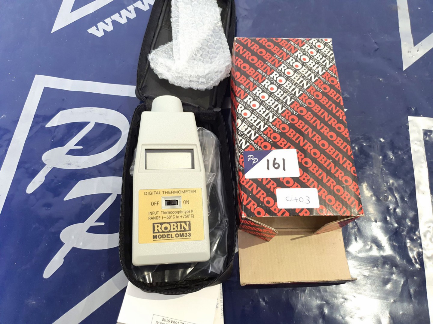 Robin OM33 digital thermometer (boxed & unused) (C...