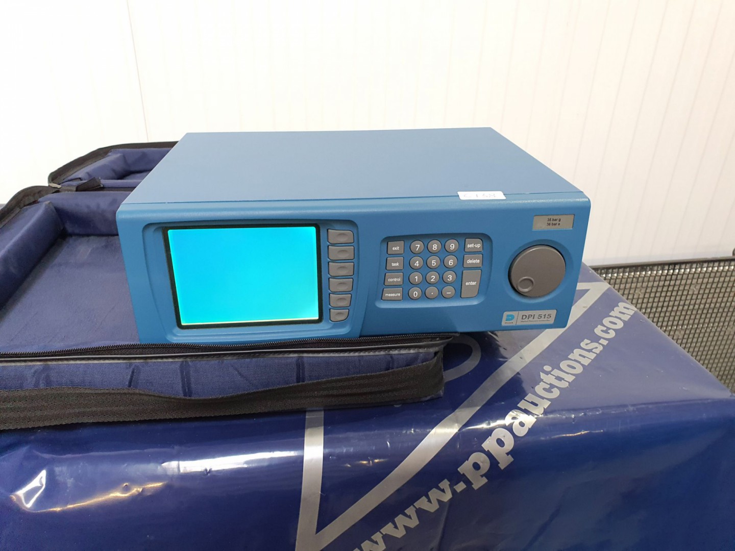 Druck DPI 515 digital pressure cal / controller (s...